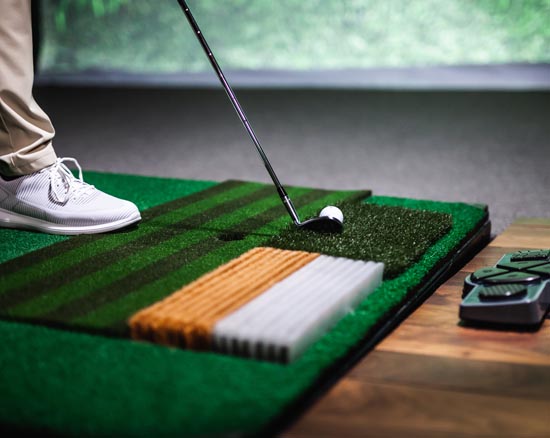 Book and Play indoor golf